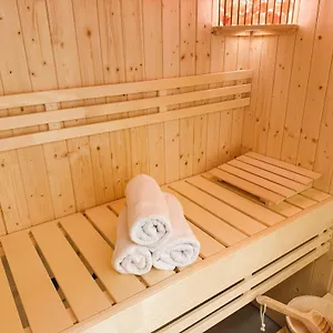 https://romantic-apartment-in-most-trendy-central-hotspot-breakfast.brusselshotelsbook.com